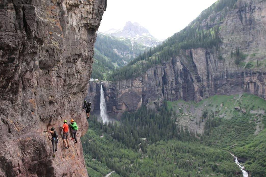 21 Awesome Places to See in Colorado - HappyLuxe